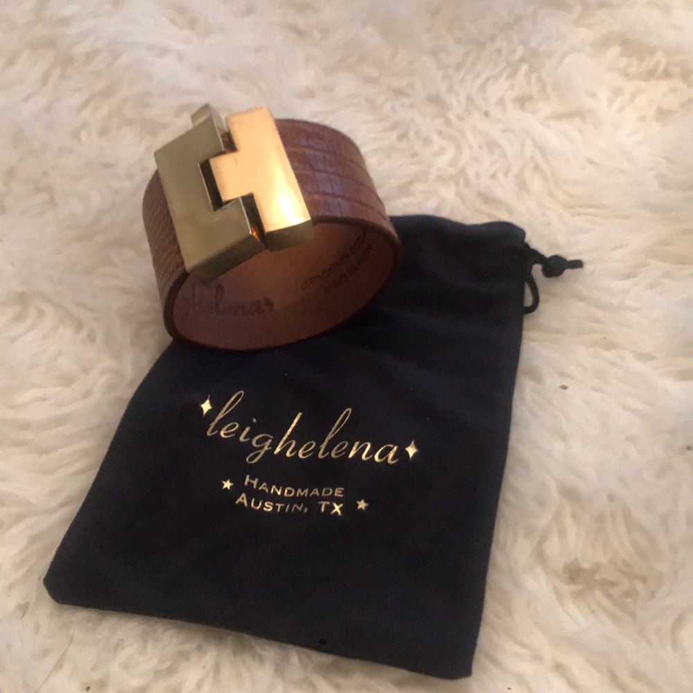 Leighelena Brown Cuff Bracelet-Genuine Lizard